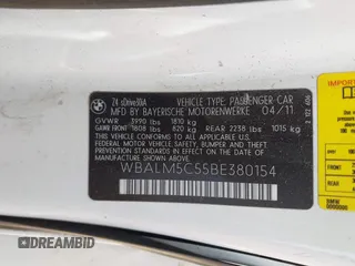 2011 BMW Z4 sDrive30i with VIN WBALM5C55BE380154, listed as a IAAI auction lot 41815724 with 118,062 mi miles. Bid and sale history available at carsss.com. Image 9.