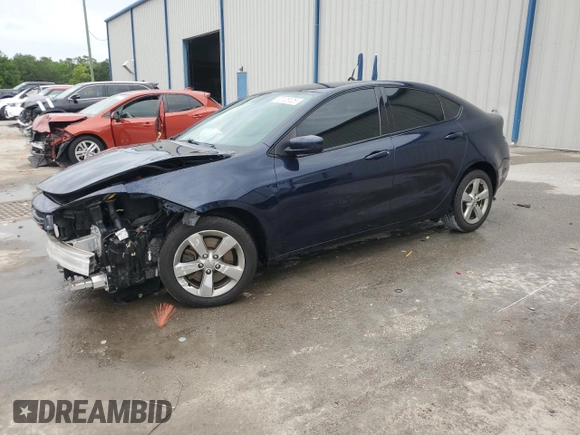 2015 Dodge Dart SXT z VIN 1C3CDFBB8FD277116, wystawiony jako Copart lot #52105125 z przebiegiem 100 552 mil mil oraz Szkoda całkowita • Salvage title. Historia ofert i sprzedaży dostępna na DreamBid. Obrazek 1.