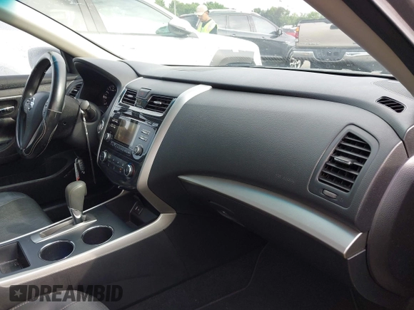 2015 Nissan Altima S z VIN 1N4AL3AP7FN908374, wystawiony jako IAAI lot #42322910 z przebiegiem 147 395 mil mil oraz . Historia ofert i sprzedaży dostępna na DreamBid. Obrazek 19.