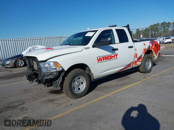 2023 Ram 1500 Tradesman z VIN 1C6RR6FG0PS522900, wystawiony jako IAAI lot #41573571 z przebiegiem 45 128 mil mil oraz . Historia ofert i sprzedaży dostępna na DreamBid. Obrazek 17.
