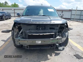 2018 Ford Explorer XLT z VIN 1FM5K7D83JGC51303, wystawiony jako IAAI lot #42456171 z przebiegiem 110 155 mil mil oraz . Historia ofert i sprzedaży dostępna na DreamBid. Obrazek 6.