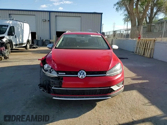 2018 Volkswagen Golf S z VIN 3VWH17AU1JM755809, wystawiony jako Copart lot #57363445 z przebiegiem 83 690 mil mil oraz Szkoda całkowita • Salvage title. Historia ofert i sprzedaży dostępna na DreamBid. Obrazek 13.