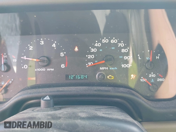 2006 Jeep Wrangler Rubicon z VIN 1J4FA69SX6P788424, wystawiony jako IAAI lot #41712349 z przebiegiem 121 684 mil mil oraz . Historia ofert i sprzedaży dostępna na DreamBid. Obrazek 7.