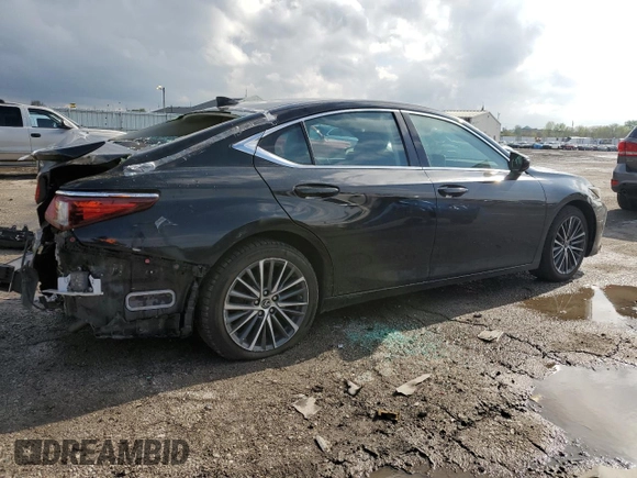 2022 Lexus ES 250 with VIN 58AD11D18NU008987, listed as a Copart auction lot 55146525 with 241,833 mi miles and Salvage title. Bid and sale history available at DreamBid. Image 3.