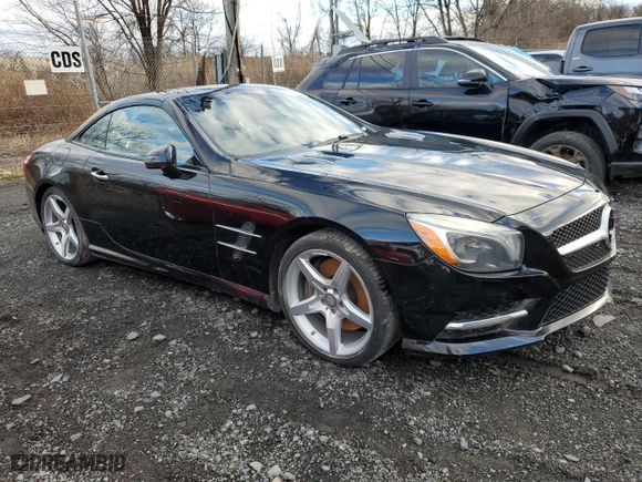 2013 Mercedes-Benz SL-Class SL 550 with VIN WDDJK7DA5DF013992, listed as a Copart auction lot 87237594 with 0 mi miles and Salvage Title. Bid and sale history available at carsss.com. Image 4.