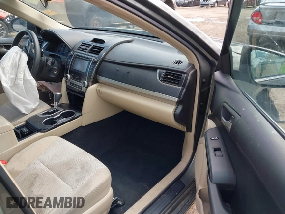 2012 Toyota Camry L with VIN 4T1BF1FK1CU576890, listed as a IAAI auction lot 42063901 with 146,954 mi miles. Bid and sale history available at carsss.com. Image 5.
