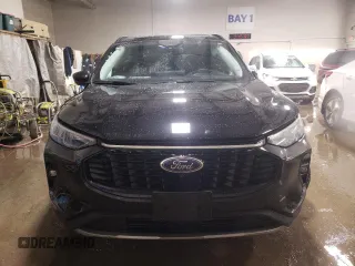 2024 Ford Escape Platinum with VIN 1FMCU9JA4RUA16930, listed as a Copart auction lot 86902194 with 8,810 mi miles and Salvage Title. Bid and sale history available at DreamBid. Image 5.