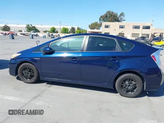 2012 Toyota Prius One z VIN JTDKN3DUXC1606235, wystawiony jako IAAI lot #42379298 z przebiegiem 169 332 mil mil oraz . Historia ofert i sprzedaży dostępna na DreamBid. Obrazek 15.