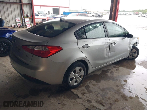 2014 Kia Forte LX with VIN KNAFK4A67E5059911, listed as a IAAI auction lot 42105858 with 183,067 mi miles. Bid and sale history available at carsss.com. Image 4.