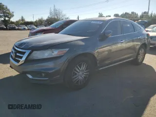 2014 Honda Crosstour EX with VIN 5J6TF3H32EL001291, listed as a Copart auction lot 87935745 with 273,532 mi miles and Salvage Title. Bid and sale history available at carsss.com. Image 1.