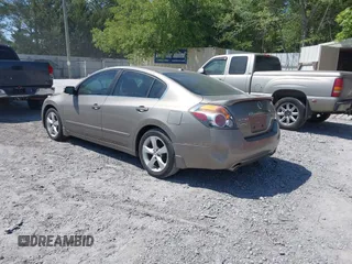 2007 Nissan Altima SL with VIN 1N4BL21E97C196766, listed as a IAAI auction lot 42032823 with 164,514 mi miles and . Bid and sale history available at DreamBid. Image 3.