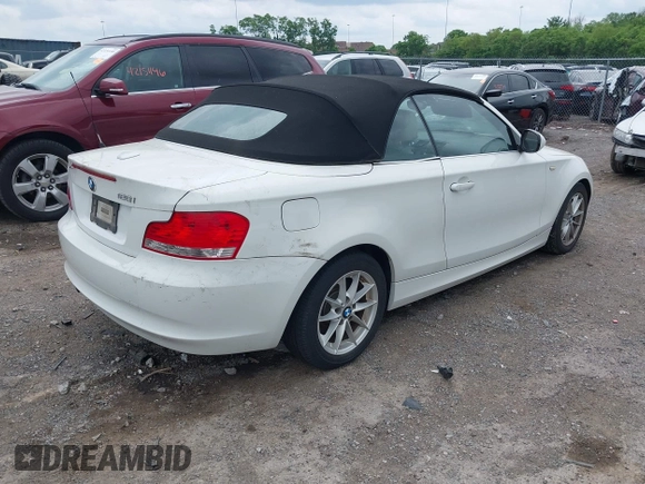 2010 BMW 1 Series 128i with VIN WBAUL7C52AVJ77773, listed as a IAAI auction lot 42146261 with 91,777 mi miles and . Bid and sale history available at carsss.com. Image 4.