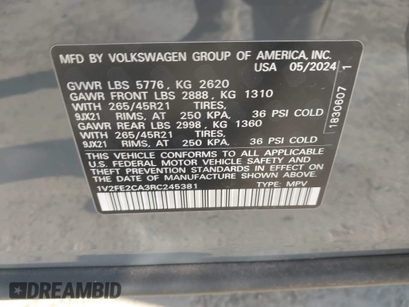2024 Volkswagen Atlas SEL Premium R-Line z VIN 1V2FE2CA3RC245381, wystawiony jako IAAI lot #41610093 z przebiegiem 5 022 mil mil oraz . Historia ofert i sprzedaży dostępna na DreamBid. Obrazek 9.