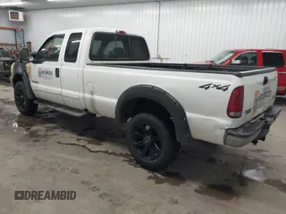 2003 Ford F-350 XL with VIN 1FTSX31P63EC69743, listed as a IAAI auction lot 41138368 with Not Provided miles and . Bid and sale history available at DreamBid. Image 3.