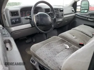 2000 Ford Super Duty F-250 XL with VIN 1FTNW21F6YEC98099, listed as a Copart auction lot 45403345 with 121,425 mi miles and Salvage Title. Bid and sale history available at carsss.com. Image 8.