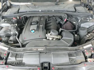 2007 BMW 3 Series 335i с VIN WBAWL735X7PX42731, выставлен на аукционе IAAI как лот 42362319 с пробегом 64 372 миль миль и . История ставок и продаж доступна на DreamBid. Изображение 19.