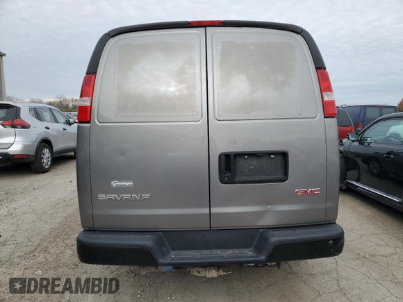 2006 GMC Savana Cargo Van with VIN 1GTEG15X861118619, listed as a Copart auction lot 82440064 with 0 mi miles and Salvage Title. Bid and sale history available at carsss.com. Image 6.