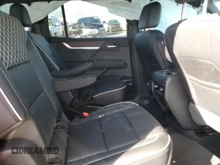 2024 GMC Acadia FWD Denali z VIN 1GKENLKS8RJ182663, wystawiony jako Copart lot #43533075 z przebiegiem Nie podano mil oraz Szkoda całkowita • Salvage title. Historia ofert i sprzedaży dostępna na DreamBid. Obrazek 12.