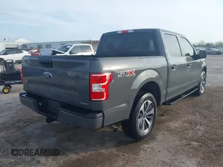 2020 Ford F-150 XL z VIN 1FTEW1CP1LFA12856, wystawiony jako IAAI lot #41896198 z przebiegiem 95 423 mil mil oraz . Historia ofert i sprzedaży dostępna na DreamBid. Obrazek 4.