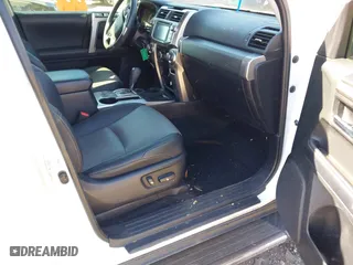 2019 Toyota 4Runner SR5 with VIN JTEZU5JR4K5209166, listed as a IAAI auction lot 41667608 with 61,507 mi miles. Bid and sale history available at carsss.com. Image 5.