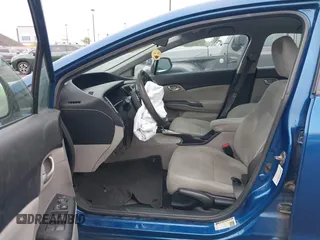 2013 Honda Civic LX z VIN 19XFB2F51DE281886, wystawiony jako IAAI lot #42397755 z przebiegiem 170 895 mil mil oraz . Historia ofert i sprzedaży dostępna na DreamBid. Obrazek 5.