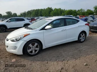 2013 Hyundai Elantra GLS z VIN 5NPDH4AE2DH257052, wystawiony jako Copart lot #59750455 z przebiegiem 70 580 mil mil oraz Szkoda całkowita • Salvage title. Historia ofert i sprzedaży dostępna na DreamBid. Obrazek 1.