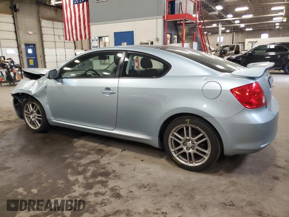 2006 Scion tC z VIN JTKDE177860133103, wystawiony jako Copart lot #57491835 z przebiegiem 201 975 mil mil oraz Szkody całkowita. Historia ofert i sprzedaży dostępna na DreamBid. Obrazek 2.