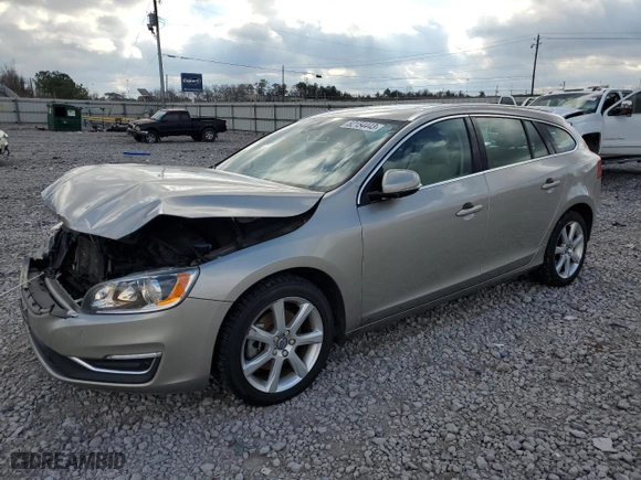 2016 Volvo V60 T5 Drive-E Premier with VIN YV140MEK0G1294887, listed as a Copart auction lot 82154443 with 85,710 mi miles. Bid and sale history available at carsss.com. Image 1.