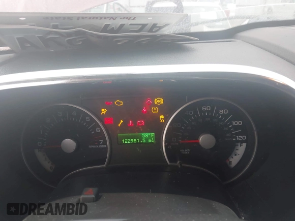 2010 Ford Explorer XLT with VIN 1FMEU6DE9AUA47214, listed as a IAAI auction lot 42065167 with 122,981 mi miles. Bid and sale history available at carsss.com. Image 7.