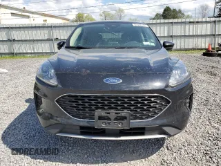 2020 Ford Escape SE z VIN 1FMCU9G6XLUC62391, wystawiony jako Copart lot #55538105 z przebiegiem 76 591 mil mil oraz Szkoda całkowita • Salvage title. Historia ofert i sprzedaży dostępna na DreamBid. Obrazek 5.