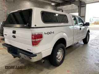 2013 Ford F-150 XL z VIN 1FTEX1EMXDFB60764, wystawiony jako IAAI lot #42566466 z przebiegiem 324 041 mil mil oraz . Historia ofert i sprzedaży dostępna na DreamBid. Obrazek 31.
