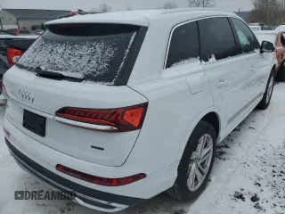 2020 Audi Q7 Premium with VIN WA1AJAF74LD011344, listed as a Copart auction lot 70905752 with 24,188 mi miles. Bid and sale history available at carsss.com. Image 3.