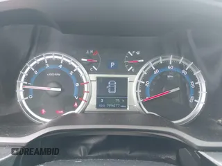 2014 Toyota 4Runner Limited with VIN JTEBU5JR4E5185764, listed as a IAAI auction lot 42117308 with 199,477 mi miles. Bid and sale history available at carsss.com. Image 7.