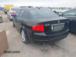 2004 Acura TL with VIN 19UUA66254A070332, listed as a IAAI auction lot 41627703 with 207,626 mi miles. Bid and sale history available at carsss.com. Image 3.