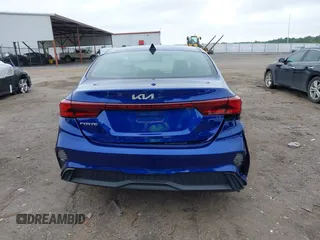 2024 Kia Forte LXS with VIN 3KPF24AD4RE708740, listed as a IAAI auction lot 42153113 with 35,054 mi miles and . Bid and sale history available at DreamBid. Image 15.