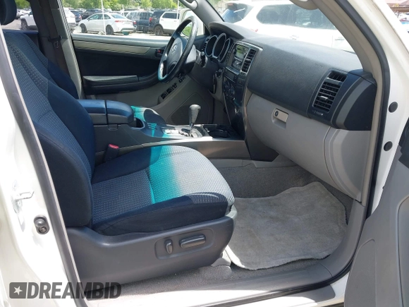 2006 Toyota 4Runner SR5 with VIN JTEZU14R560076280, listed as a IAAI auction lot 42191454 with 217,208 mi miles and . Bid and sale history available at DreamBid. Image 5.