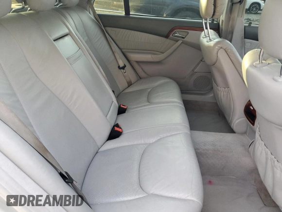 2001 Mercedes-Benz S 320/430/500 with VIN WDBNG70J01A180593, listed as a Copart auction lot 87868835 with 156,759 mi miles and Salvage Title. Bid and sale history available at carsss.com. Image 10.
