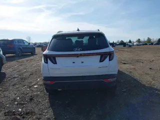 2023 Hyundai Tucson Hybrid SEL Convenience with VIN KM8JFCA16PU093455, listed as a IAAI auction lot 41849930 with 22,421 mi miles. Bid and sale history available at carsss.com. Image 16.