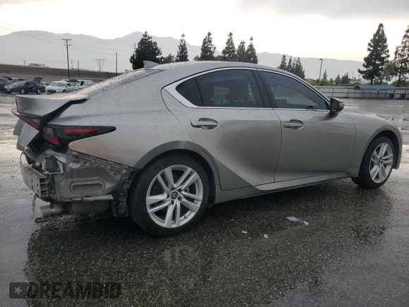 2021 Lexus IS 300 z VIN JTHA81F20M5043546, wystawiony jako Copart lot #59564445 z przebiegiem 60 471 mil mil oraz Szkoda całkowita • Salvage title. Historia ofert i sprzedaży dostępna na DreamBid. Obrazek 3.
