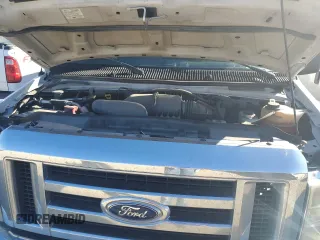 2009 Ford Econoline Passenger XL с VIN 1FBNE31L69DA77094, выставлен на аукционе Copart как лот 44905115 с пробегом 186 403 миль миль и Списание • Salvage title. История ставок и продаж доступна на DreamBid. Изображение 12.