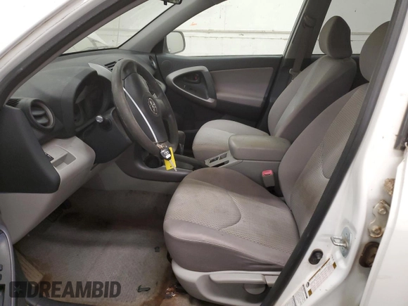 2008 Toyota RAV4 with VIN JTMBK33V186033576, listed as a Copart auction lot 84395884 with 190,200 mi miles and Non Repairable. Bid and sale history available at carsss.com. Image 7.