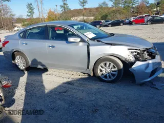2018 Nissan Altima SR with VIN 1N4AL3AP8JC474583, listed as a IAAI auction lot 40923589 with 116,960 mi miles and . Bid and sale history available at DreamBid. Image 13.