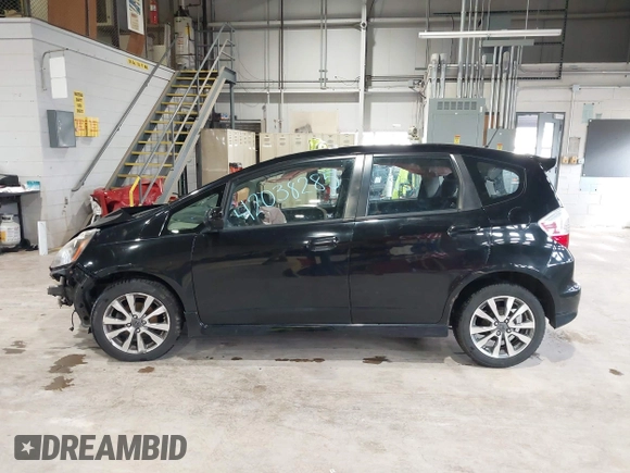 2012 Honda Fit Sport with VIN JHMGE8H58CC012218, listed as a IAAI auction lot 42038285 with 155,677 mi miles and . Bid and sale history available at DreamBid. Image 15.