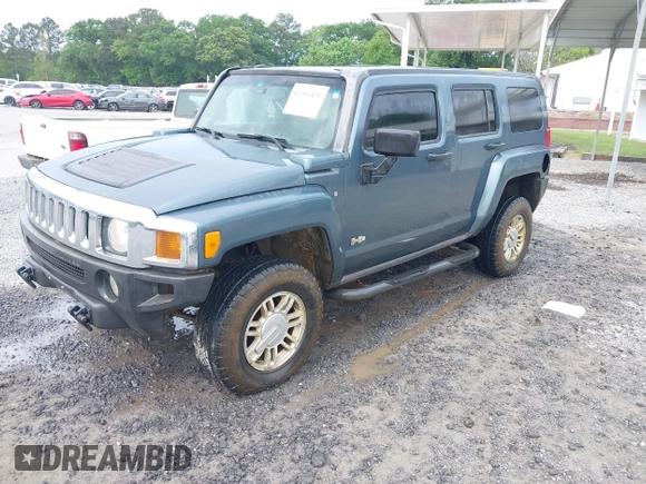 2007 Hummer H3 SUV with VIN 5GTDN13E078152249, listed as a IAAI auction lot 42086431 with 274,948 mi miles. Bid and sale history available at carsss.com. Image 2.