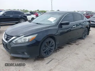 2017 Nissan Altima SR with VIN 1N4AL3AP2HN360514, listed as a IAAI auction lot 41946864 with 163,937 mi miles and . Bid and sale history available at carsss.com. Image 18.