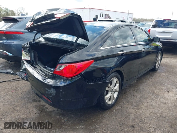 2011 Hyundai Sonata Limited with VIN 5NPEC4AC4BH261067, listed as a IAAI auction lot 42038946 with 163,912 mi miles and . Bid and sale history available at DreamBid. Image 4.