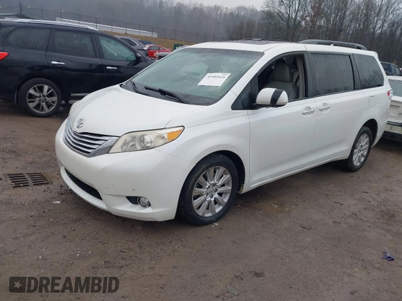 2011 Toyota Sienna XLE with VIN 5TDDK3DC8BS010051, listed as a IAAI auction lot 41405424 with 293,348 mi miles. Bid and sale history available at carsss.com. Image 17.