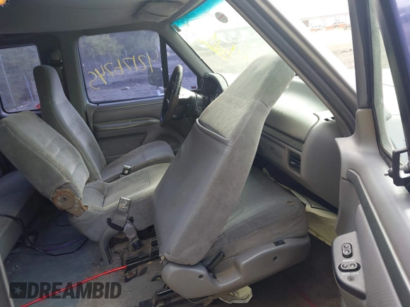 1995 Ford F-150 с VIN 1FTEX14N0SKA50630, выставлен на аукционе IAAI как лот 42176745 с пробегом 173 309 миль миль и . История ставок и продаж доступна на DreamBid. Изображение 5.