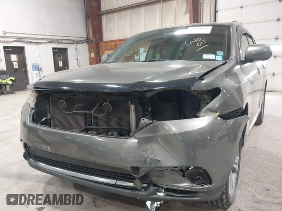 2012 Toyota Highlander Limited with VIN 5TDDK3EH6CS104814, listed as a IAAI auction lot 41958855 with 232,000 mi miles. Bid and sale history available at carsss.com. Image 6.
