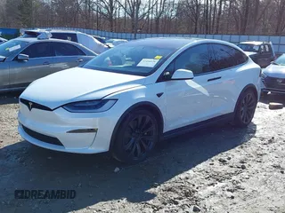 2022 Tesla Model X Plaid z VIN 7SAXCBE64NF352928, wystawiony jako IAAI lot #41406070 z przebiegiem 38 175 mil mil oraz . Historia ofert i sprzedaży dostępna na DreamBid. Obrazek 24.